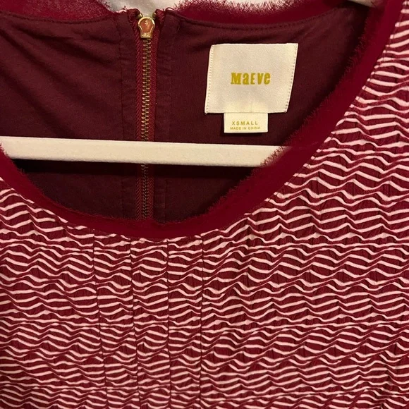 Anthropologie Maeve Maroon and Cream Textured Dress (Lined) Size XS - Picture 2 of 5